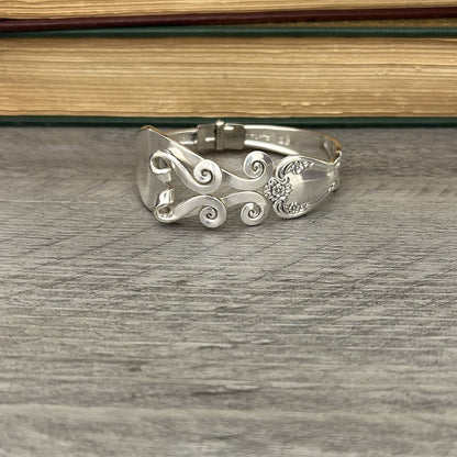 Fork Premium Bracelet - Cascading Spirals