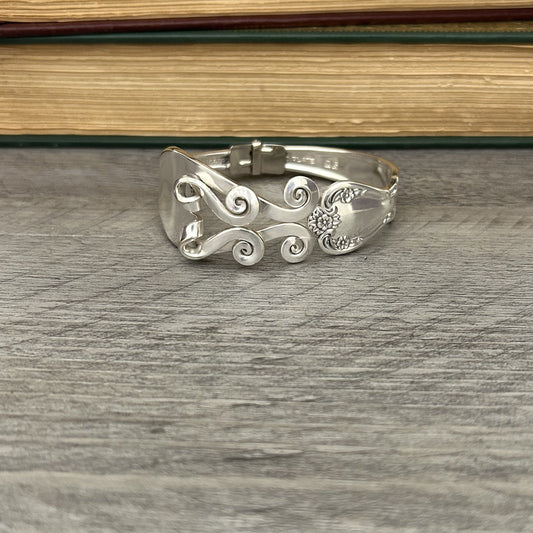 Fork Premium Bracelet - Cascading Spirals