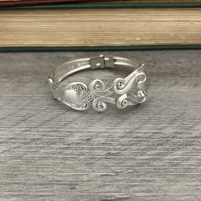 Fork Premium Bracelet - Cascading Spirals