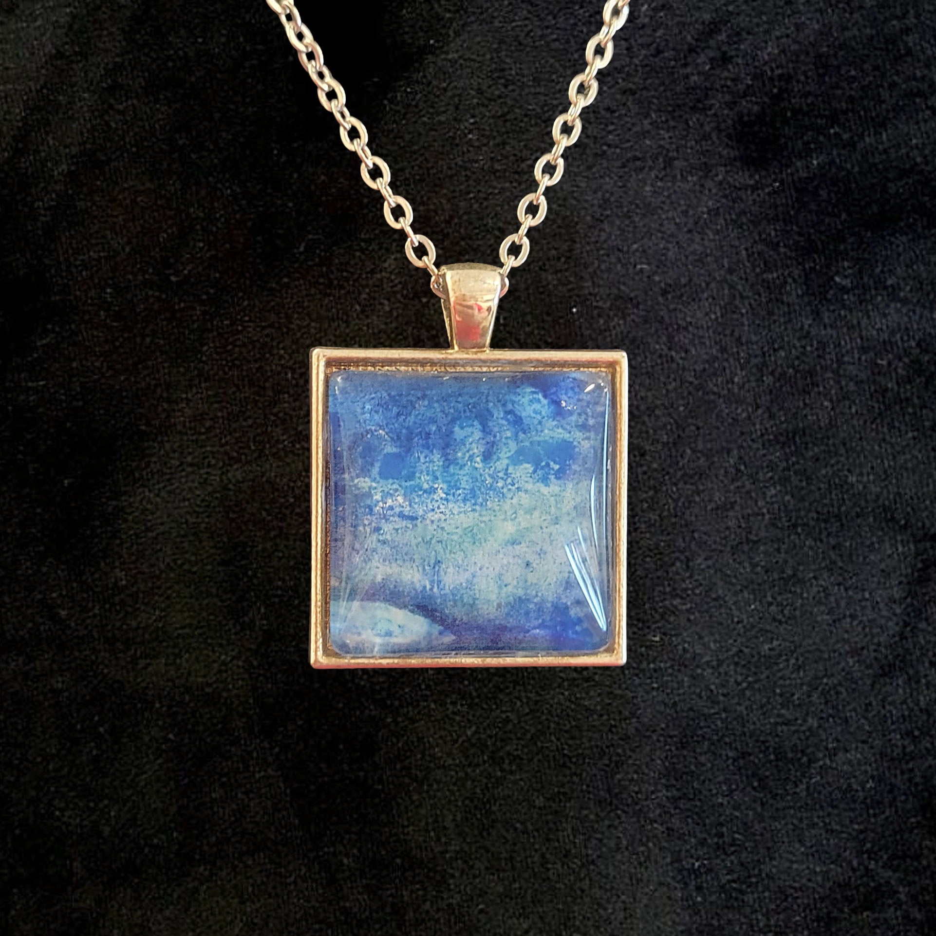 GeoGraphic Gems Pendant GG287