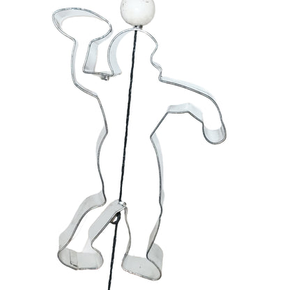 Re-Purposeful Kinetic Sculpture - Play Ball