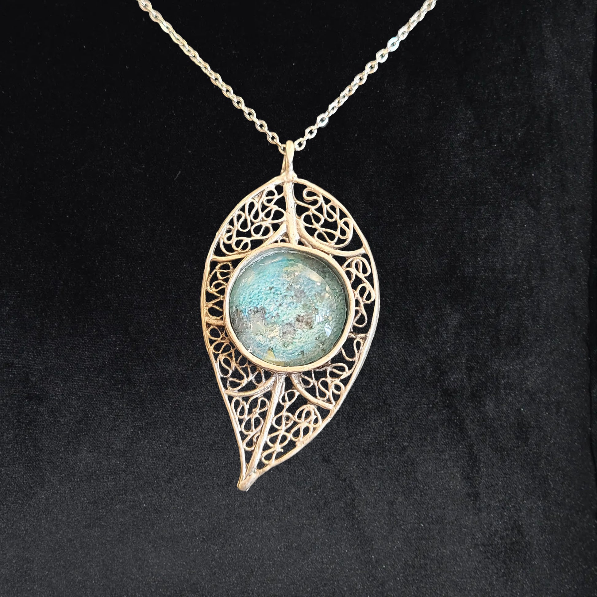 GeoGraphic Gems Pendant GG282