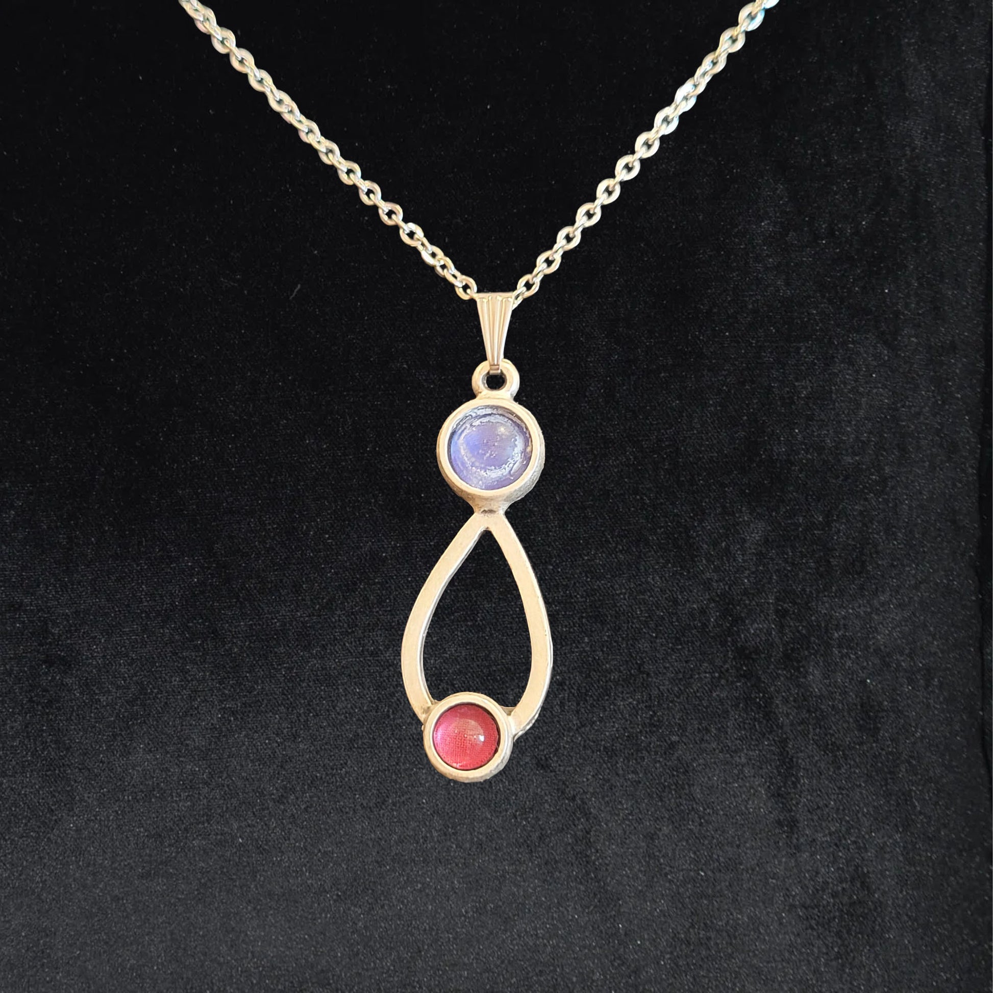 GeoGraphic Gems Pendant GG285