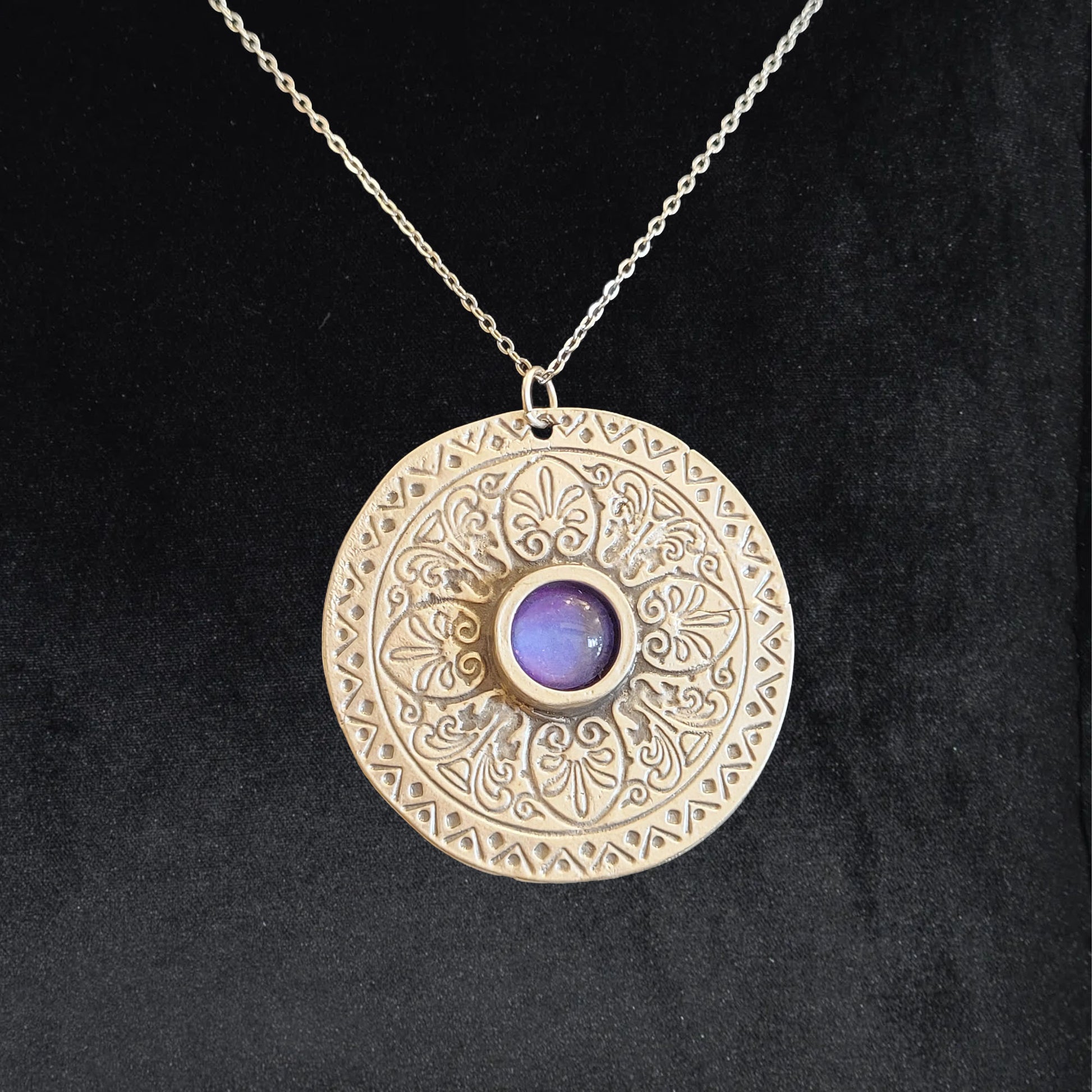 GeoGraphic Gems Pendant GG347