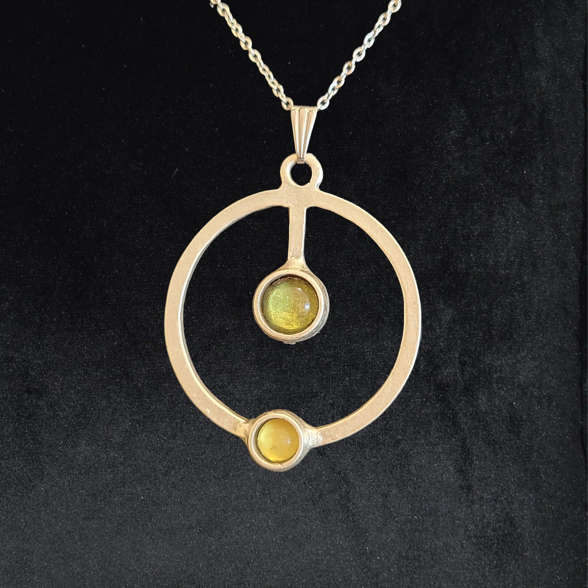 GeoGraphic Gems Pendant GG350