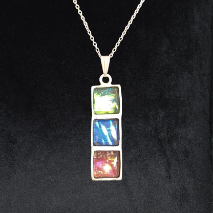 GeoGraphic Gems Pendant GG354