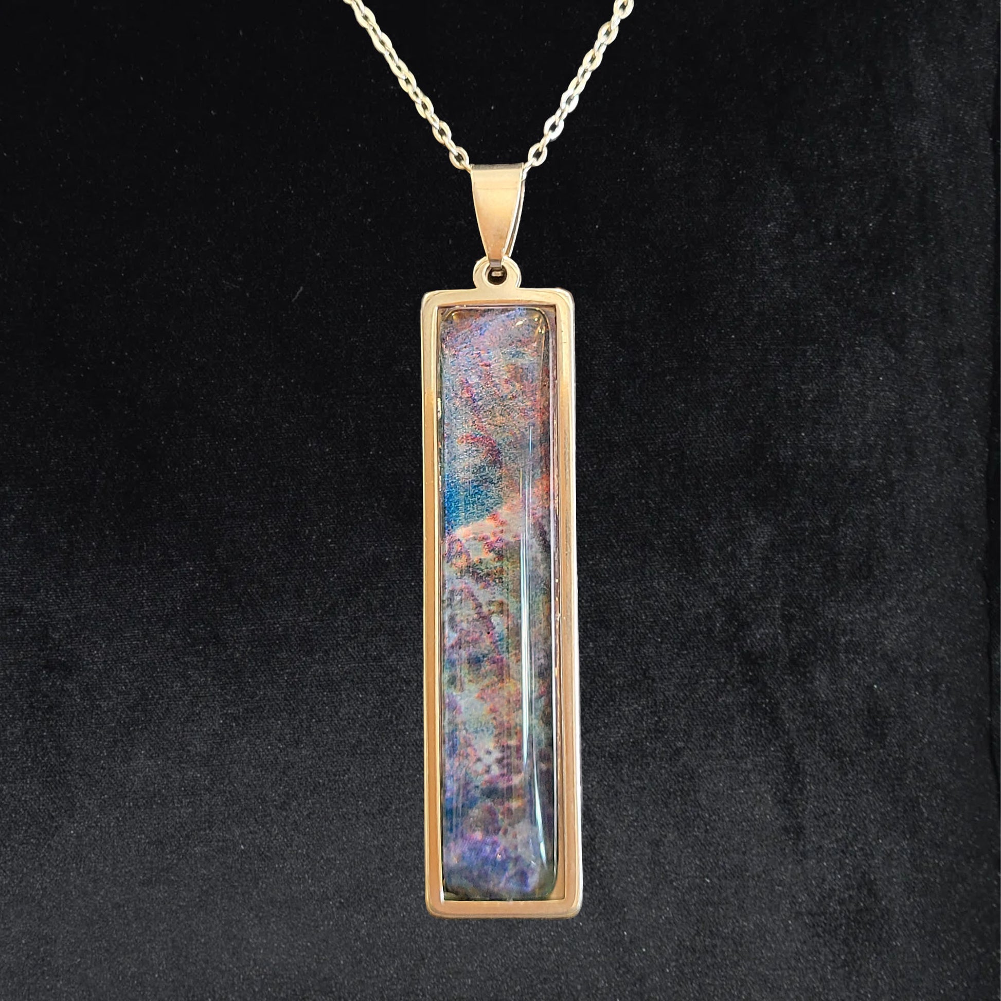 GeoGraphic Gems Pendant GG355
