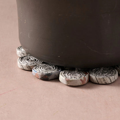 Newspaper Trivet - Circles