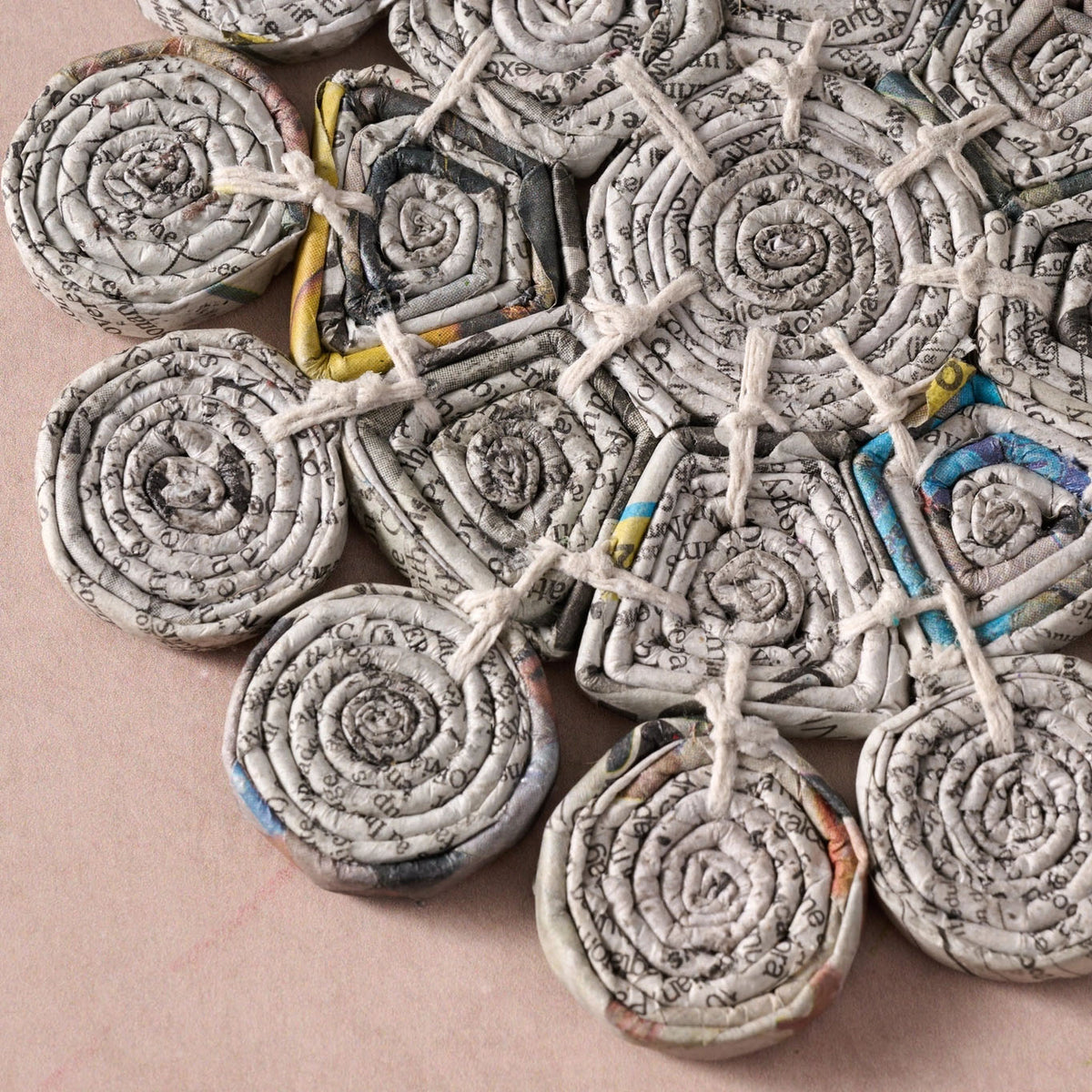 Newspaper Trivet - Circles