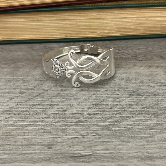 Fork Premium Bracelet - Resonance