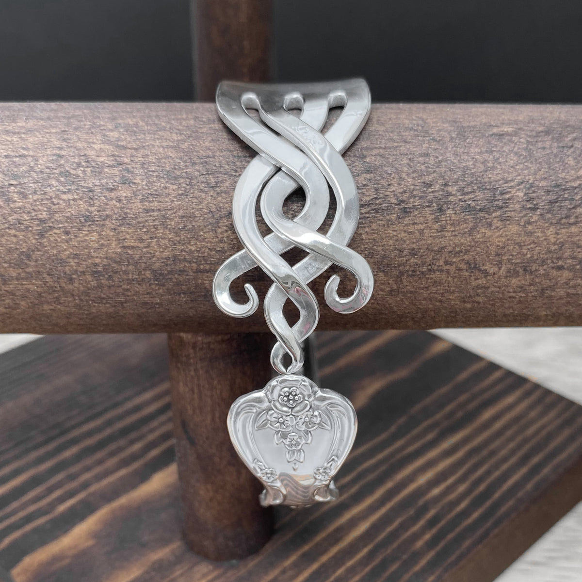 Fork Premium Bracelet - Symphony