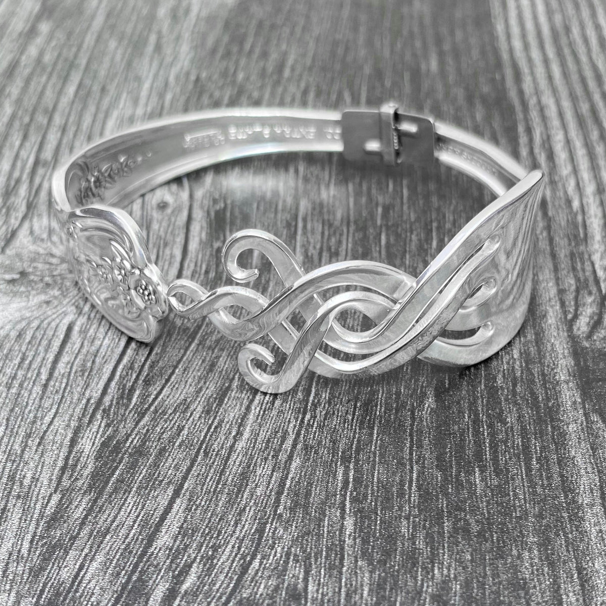 Fork Premium Bracelet - Symphony