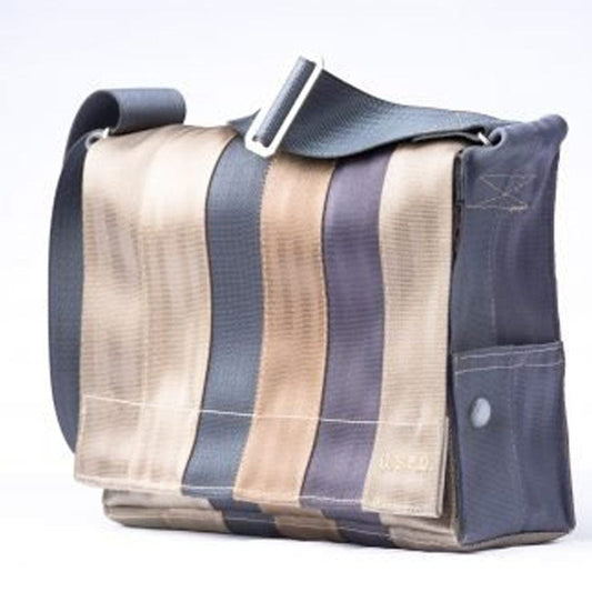 Seat Belt Purse (Julie)