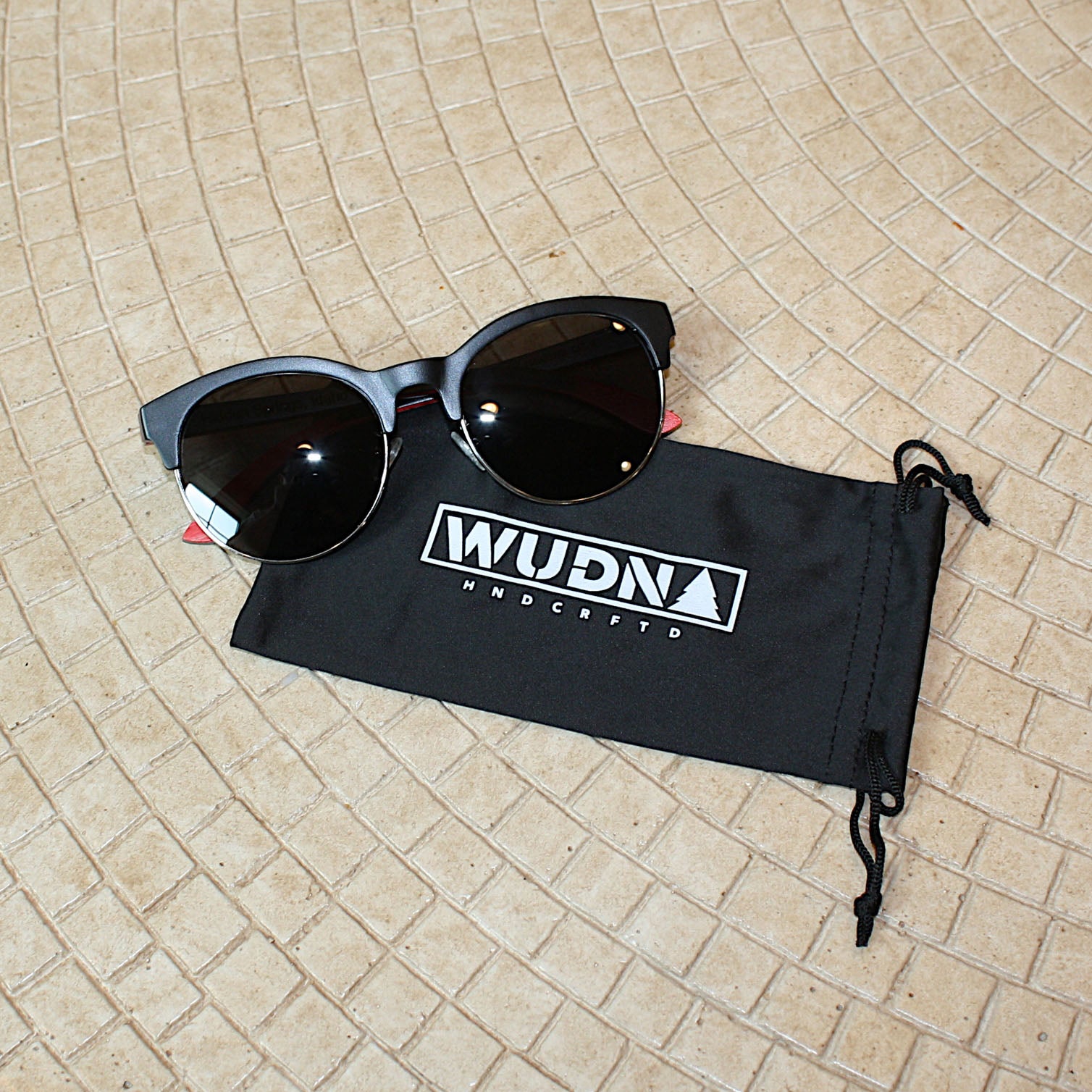 Skatedeck Sunglasses - Handrail Black