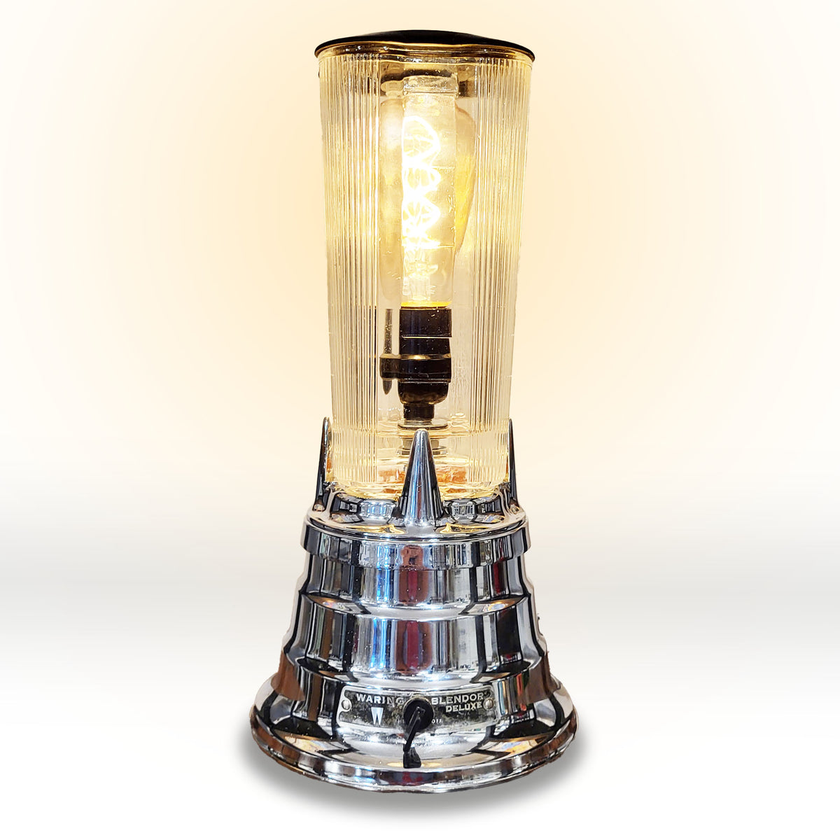 Waring Blendor Lamp (702A)