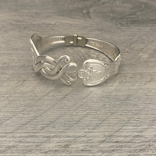 Fork Premium Bracelet - Enchantment
