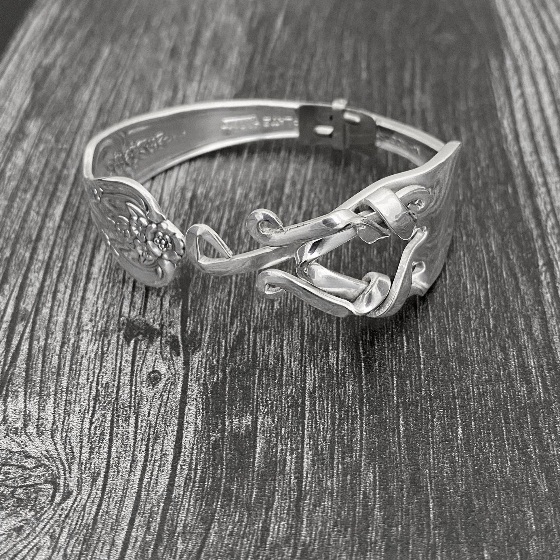 Fork Premium Bracelet - Labyrinth