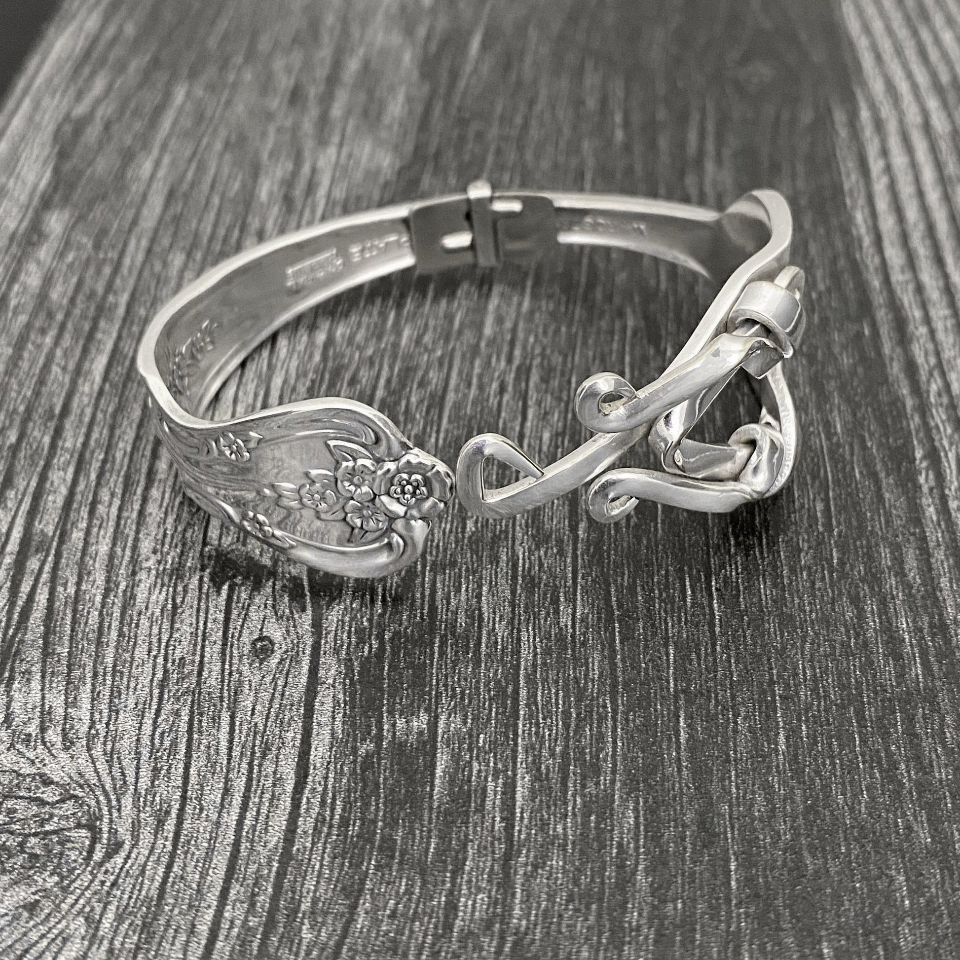 Fork Premium Bracelet - Labyrinth