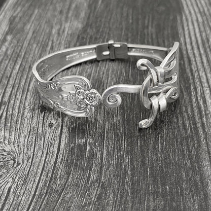 Fork Premium Bracelet - Oracle