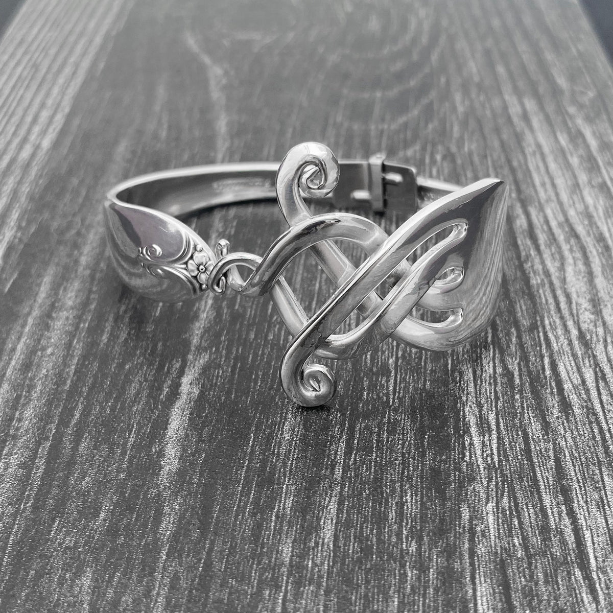 Fork Premium Bracelet - Prelude