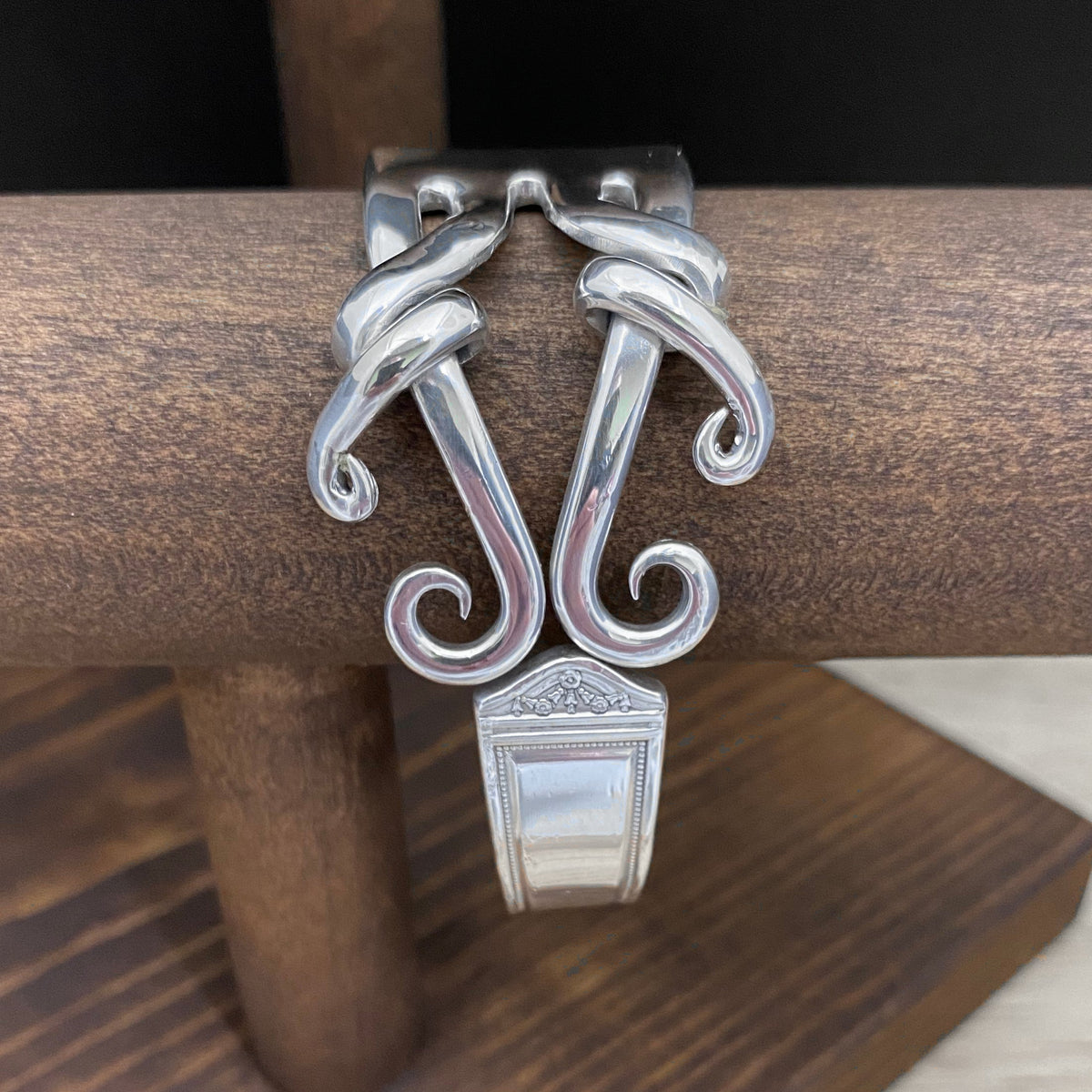 Fork Premium Bracelet - Devoted