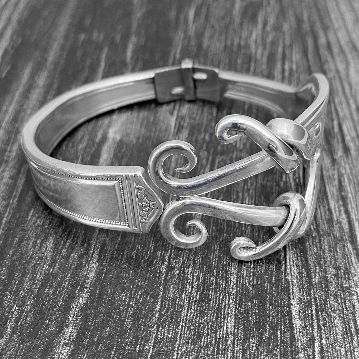 Fork Premium Bracelet - Devoted