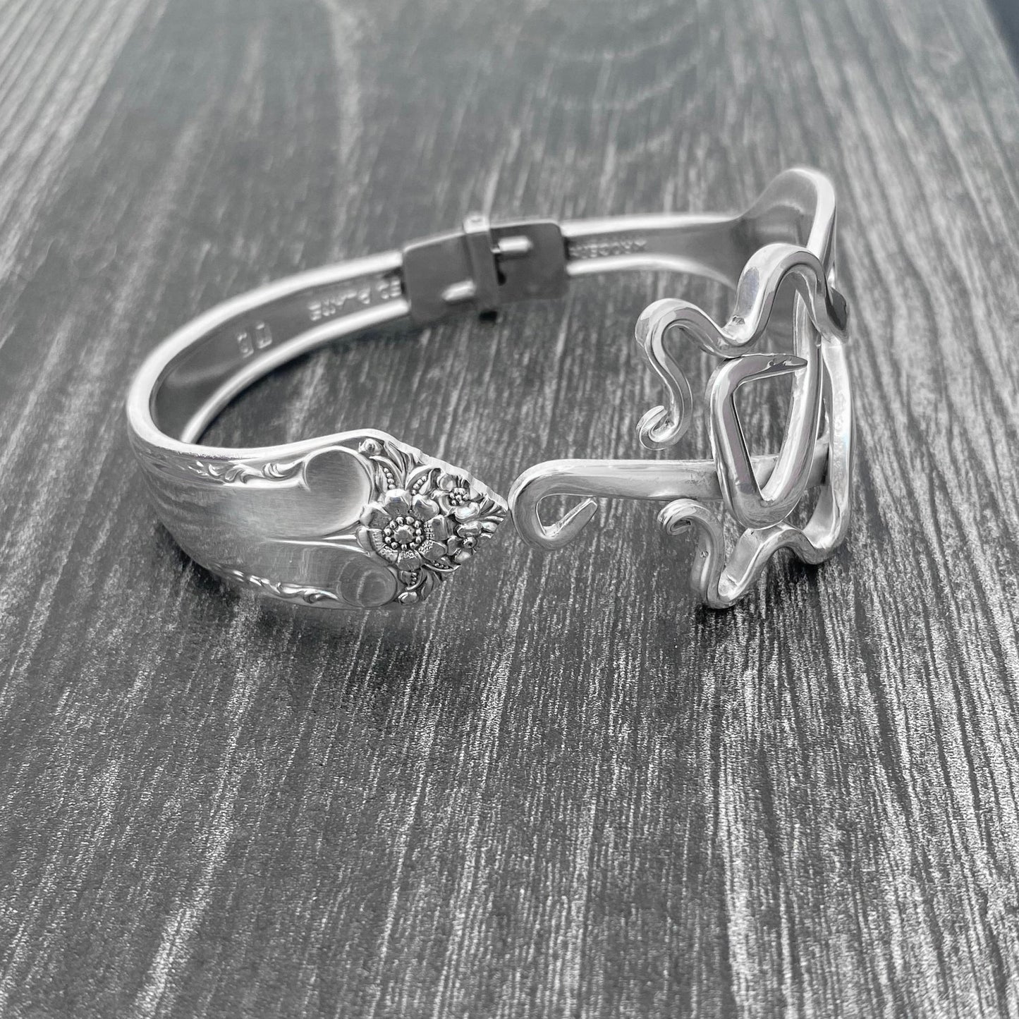 Fork Premium Bracelet - Triangulation