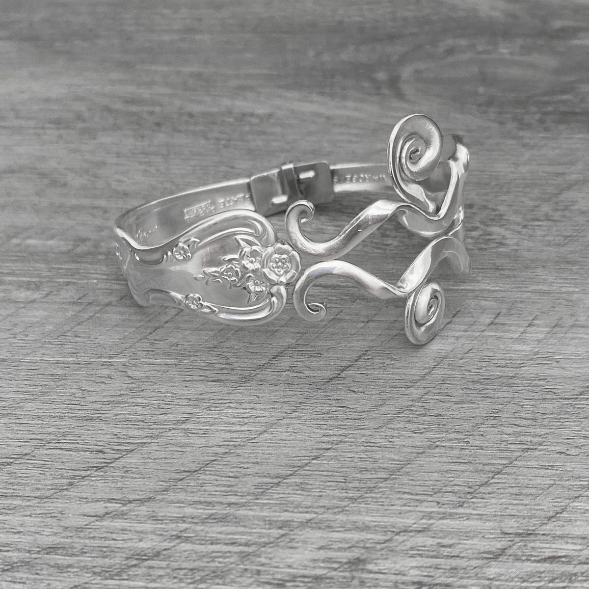 Fork Premium Bracelet - Zephyr